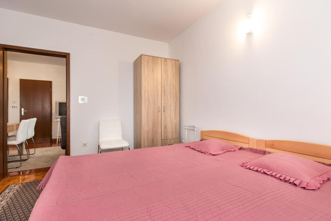 Apartment Drago *Cosy & Close To The Beach! Крк Экстерьер фото